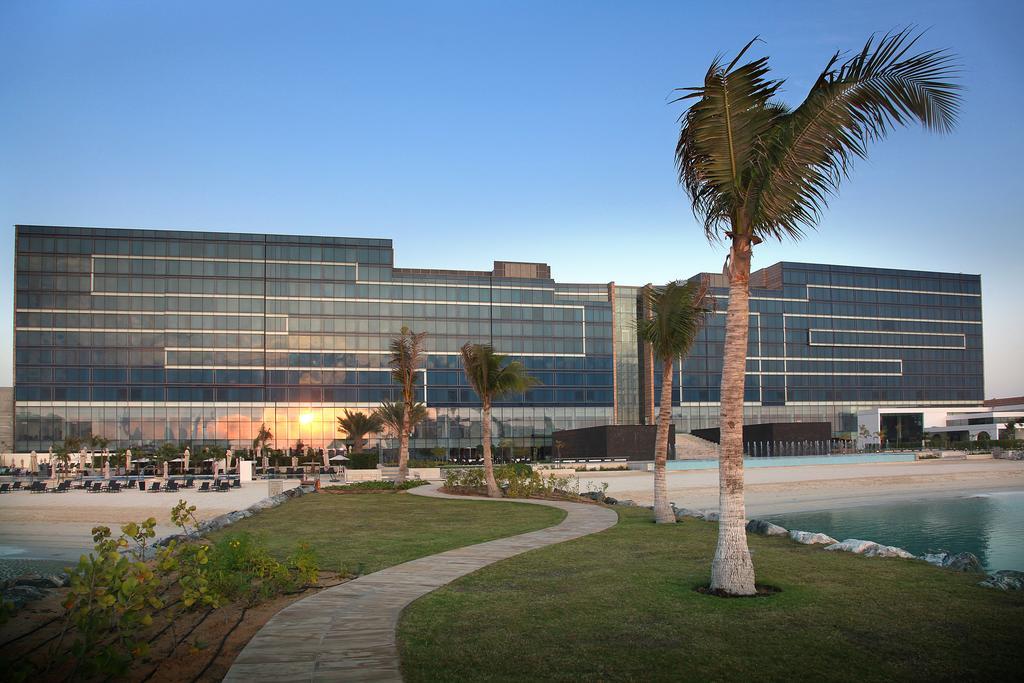 Fairmont Bab Al Bahr Hotel Abu Dhabi Exterior photo